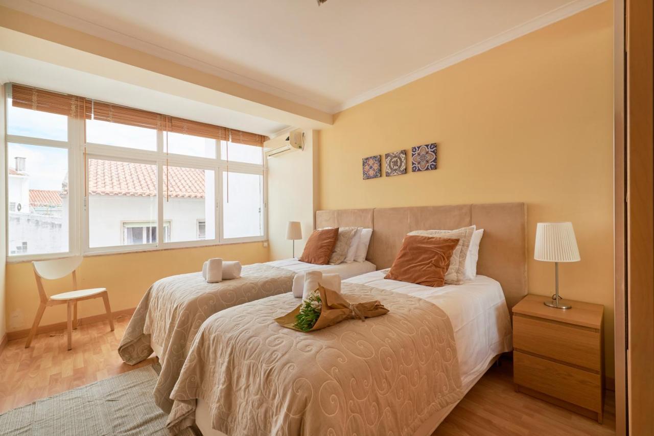 Apartament Near The Beach! Cascais! Luaran gambar